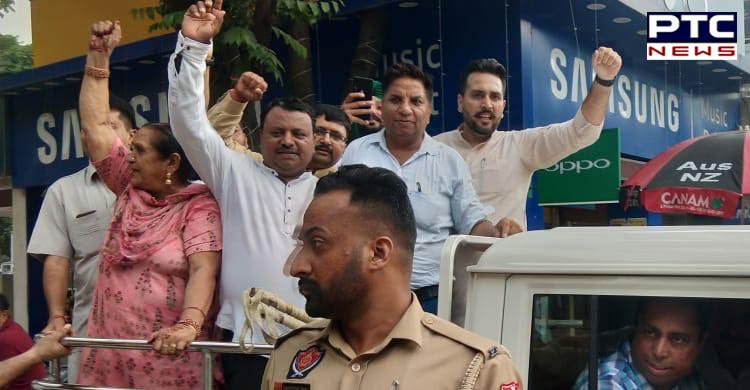 Punjab Police detained BJP workers from Mohali for distributing sweets following the Article 370 scrapping