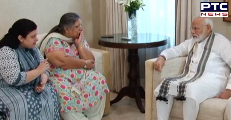 PM Narendra Modi meets the family of late former Union Finance Minister Arun Jaitley