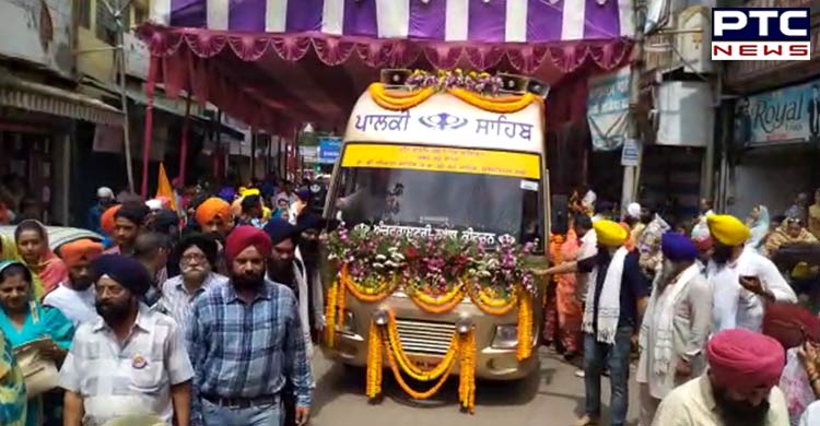 WATCH: International Nagar Kirtan departs from Hazaribagh to Dhanbad in Jharkhand