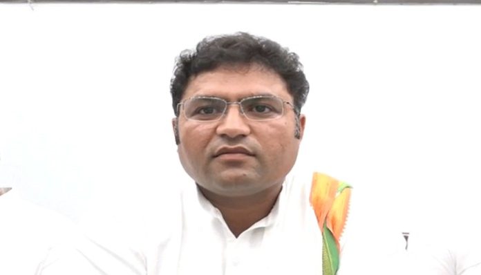 Ashok Tanwar 2 Ashok Tanwar 2