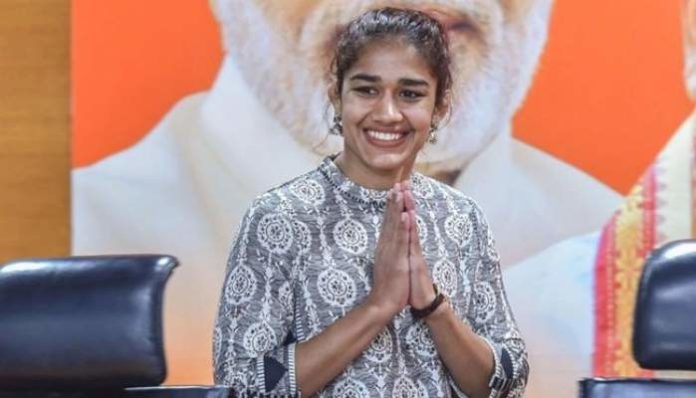 Wrestler Babita Phogat quits government job, likely to join politics with BJP Wrestler Babita Phogat quits government job, likely to join politics with BJP
