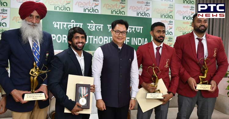 Kiren Rijiju felicitates Bajrang Punia with Khel Ratna Award