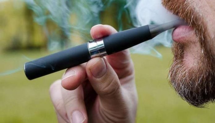 ecigarette (1) ecigarette (1)