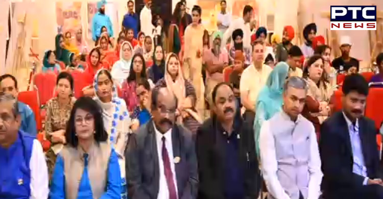 Ambassador of India to Qatar inaugurates Photo Exhibition with Punjabi Association to celebrate 550th Parkash Purb [VIDEO]