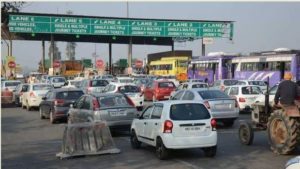 today toll plazas FastTag required for vehicles , long lines , People upset
