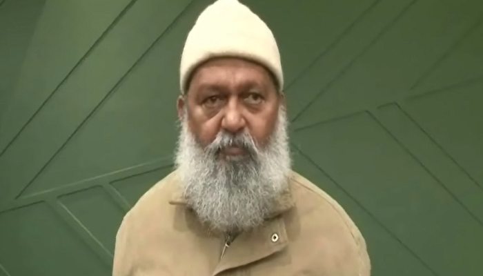 Woman says in front of Home Minister I killed my husband, sought hanging or jail