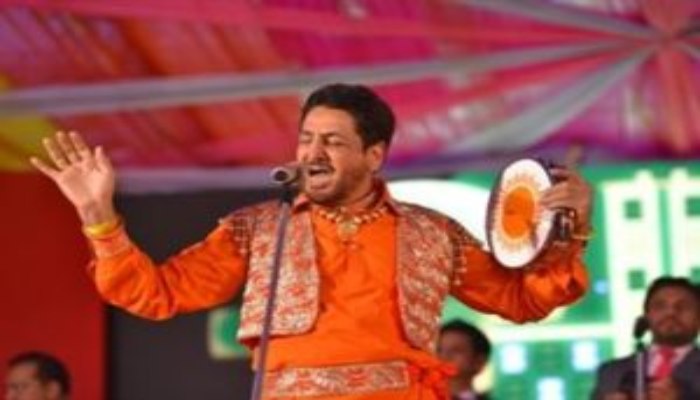 Gurdas Maan faces public ire for hurting Sikh sentiments, issues clarification