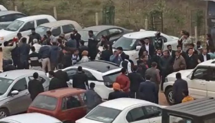 Fight between accused who sabotaged during Jat movement Fight between accused who sabotaged during Jat movement