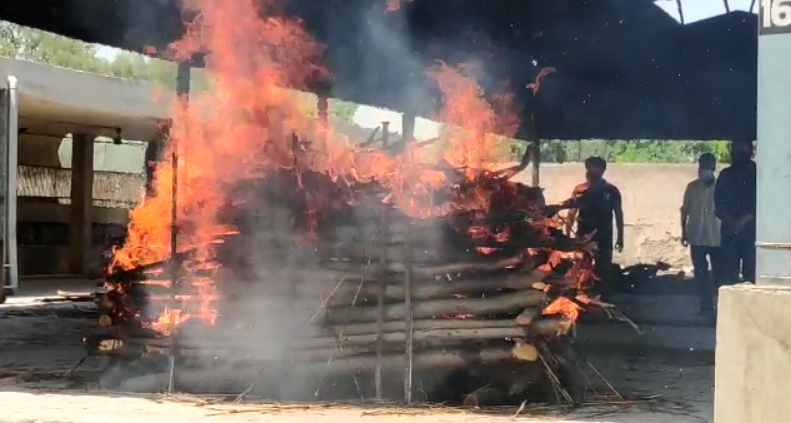 पंचकूला के वीर सपूत शहीद मेजर अनुज सूद को नम आंखों से दी गई अंतिम विदाई