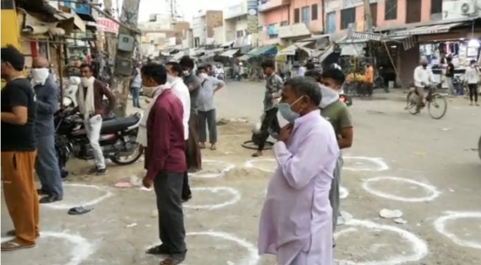 Liquor shops opened in Haryana from today Liquor shops opened in Haryana from today