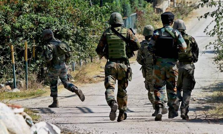 जम्मू कश्मीर: सेना ने मार गिराए तीन आतंकी