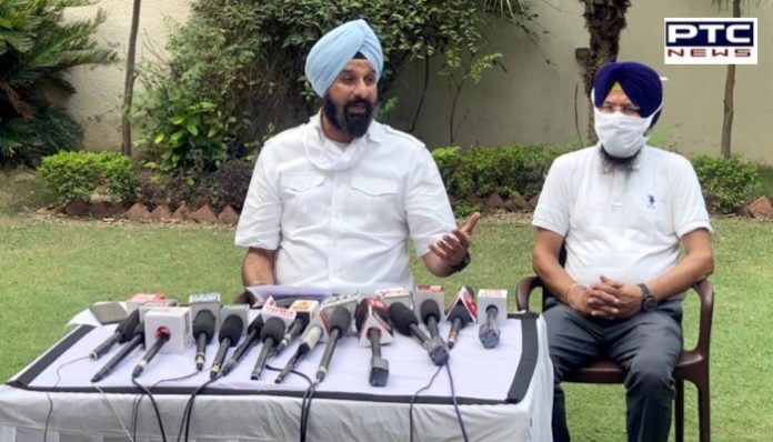 ਲੌਕਡਾਊਨ ਕਾਰਨ ਪ੍ਰਭਾਵਤ ਹੋਏ ਮਾਪਿਆਂ ਦੇ ਬੱਚਿਆਂ ਦੇ ਪ੍ਰਾਈਵੇਟ ਸਕੂਲਾਂ ਦੀ 6 ਮਹੀਨੇ ਦੀ ਫੀਸ ਕਾਂਗਰਸ ਸਰਕਾਰ ਭਰੇ :ਸ਼੍ਰੋਮਣੀ ਅਕਾਲੀ ਦਲ SAD asks Cong govt to pay private school managements six month fee of students