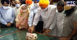 Sukhbir Singh Badal birthday SAD workers offered prayers and distributed laddu at Takht Sri Kesgarh Sahib