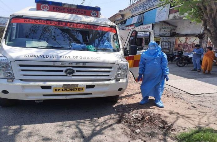 Corona Sample Test | Special medical van for Containment Zone Corona Sample Test | Special medical van for Containment Zone