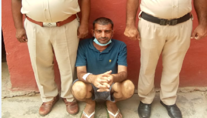 Jail deputy superintendent's son also arrested, threatened to blow up jail (2) Jail deputy superintendent's son also arrested, threatened to blow up jail