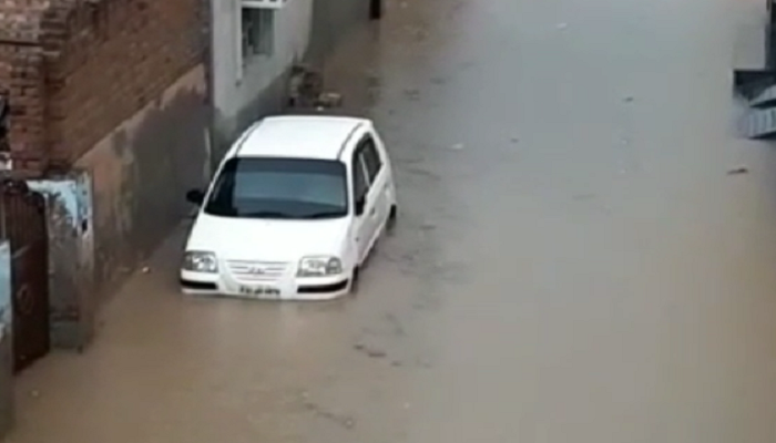 बरसात में हरियाणा के कई शहरों में जलभराव, मुख्य सचिव ने उपायुक्तों को दिए ये निर्देश