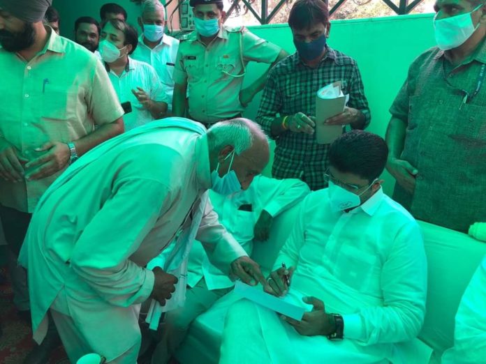 Congress is misleading farmers about three ordinances says Deputy CM (1) Congress is misleading farmers about three ordinances says Deputy CM (2)