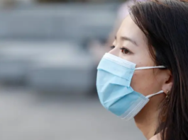 Why are some people getting a frequent sore throat due to the mask?