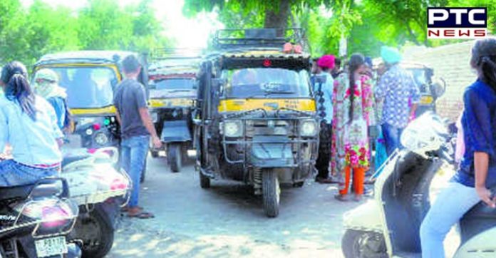 Girl rape in Auto 2 Patiala : Auto driver tried rape to girl in Auto, attack with screwdriver