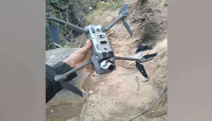 Pakistan Army quadcopter shot down by Indian Army (4) Pakistan Amry quadcopter