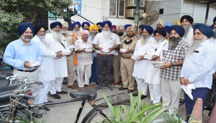 SGPC 1 Parkash Purab of Guru Ram Das Ji Regarding Invitation letter issued by SGPC to shopkeepers