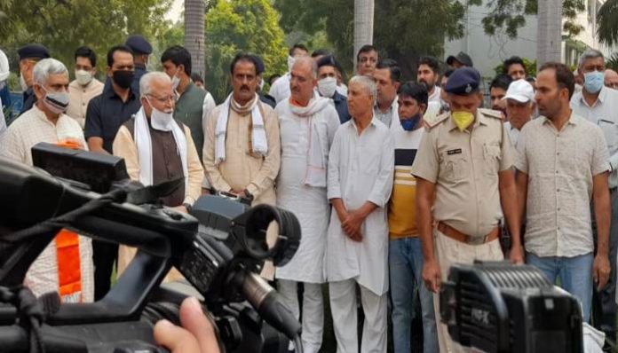 Two Leaders Joins BJP ahead of Baroda Bypoll (4) Baroda Bypoll