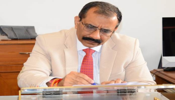 Vijai Vardhan assume charge of new Chief Secretary of Haryana (3) Vijai Vardhan assume charge of new Chief Secretary of Haryana