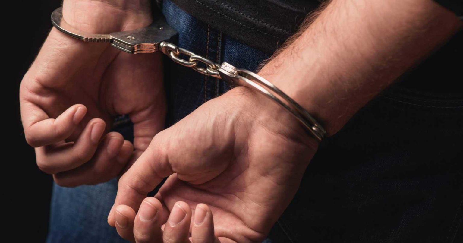 25 हजार के तीन ईनामी बदमाश मुठभेड़ के बाद गिरफ्तार