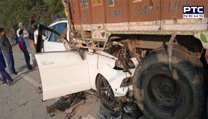 Car and Truck collision 1 Car and Truck between collision on Bathinda-Chandigarh road, Three killed