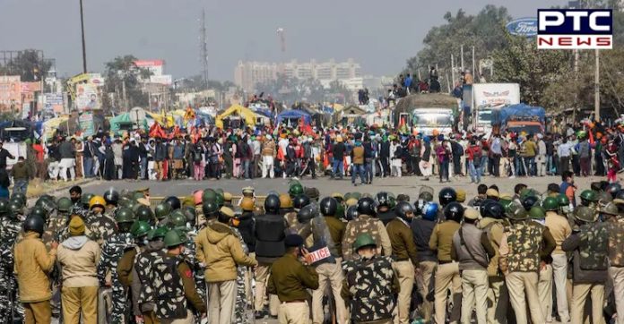 Amid farmers protest against the farm laws 2020, around 16 miscreants have been nabbed by the agitating farmers at the Singhu border. Amid farmers protest against the farm laws 2020, around 16 miscreants have been nabbed by the agitating farmers at the Singhu border.