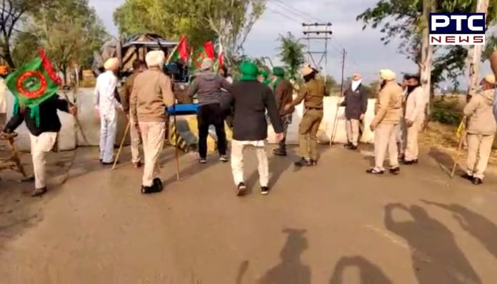 Punjab farmers break first barricade placed by Haryana Police, march towards Delhi Punjab farmers break first barricade placed by Haryana Police, march towards Delhi