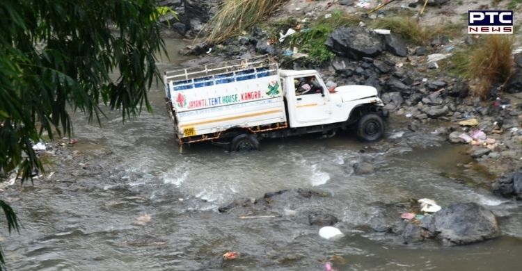 Mandi road accident: Seven dead, one injured as jeep falls into gorge in Himachal Pradesh's Mandi