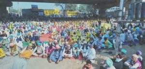 Bharat Bandh : Farmers protest at Budhlada and Lohian Khas Against Farm Bills