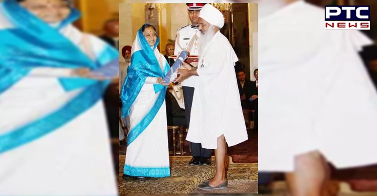 Baba Sewa Singh returns his 'Padma Shri' in support of farmers