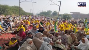 Bharat Bandh : Farmers protest at Kalajhar Toll Plaza Against Farm Bills