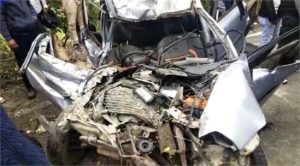 Bus and Car between Collision on Mukerian-Talwara road due to dense fog