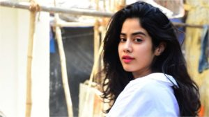 Farmers stop shooting of Bollywood actor Janhvi Kapoor Film in Patiala