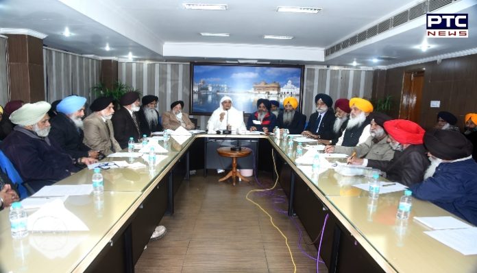 SGPC 2 Bibi Jagir Kaur held her first meeting with Sikh intellectuals at the SGPC office