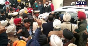 Farmers Protest : Shwait Malik Against Protest in Putlighar , Amritsar