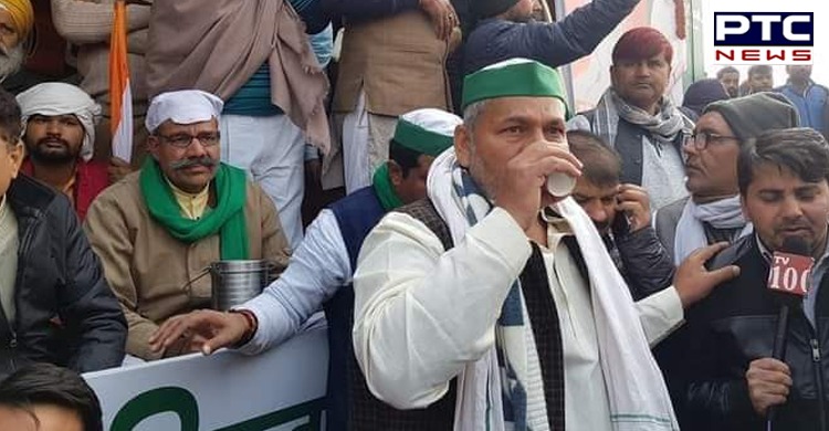 While Uttar Pradesh govt ordered to vacate Ghazipur border, Rakesh Tikait announced hunger strike and said he would drink water from his village.