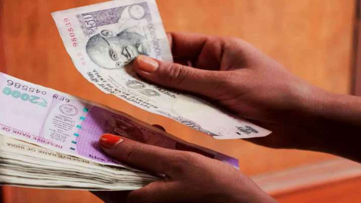 7th Pay Commission : Holi gift for central government employees, get Rs 10,000 under this scheme