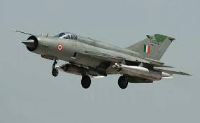 MiG-21 crashes in central India, pilot killed, says Indian Air Force