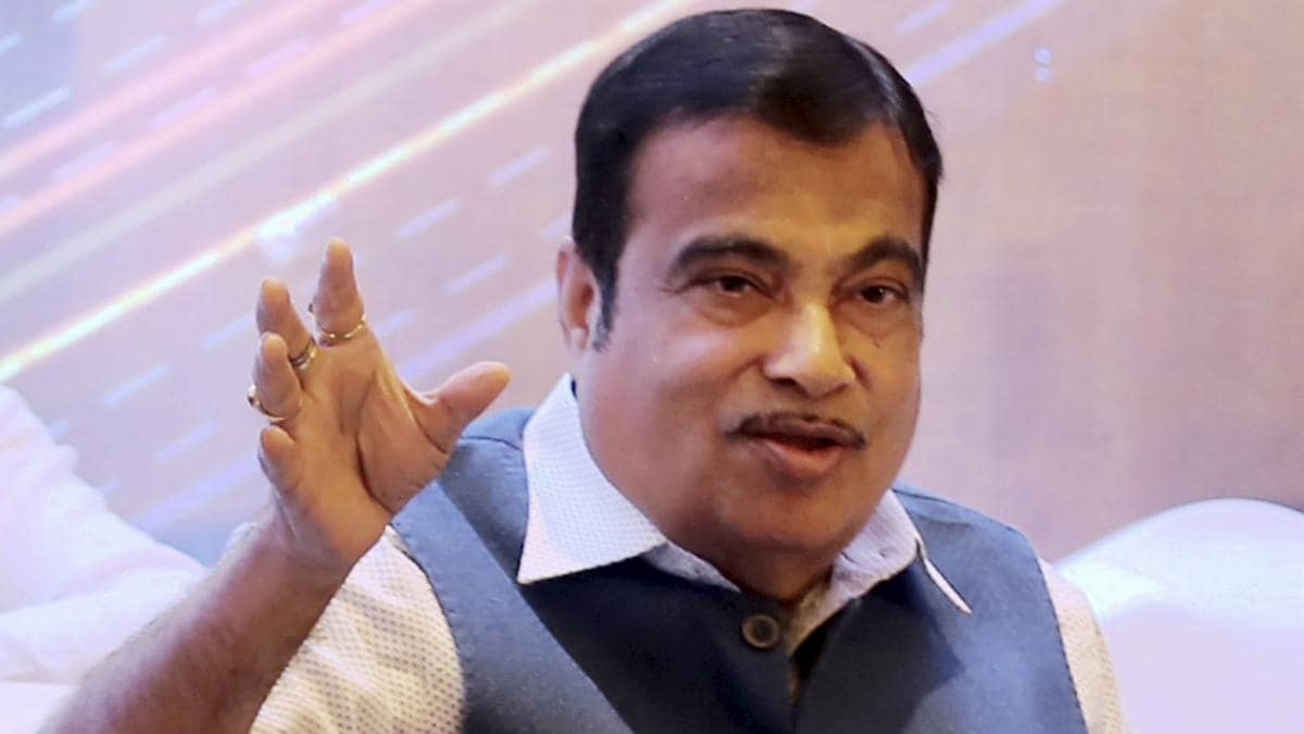 India needs to reduce dependence on import of crude oil, says Nitin Gadkari