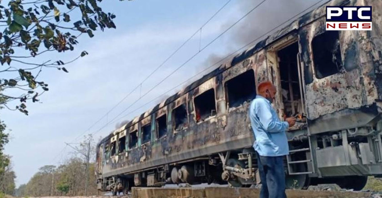 Fire Breaks Out On Delhi-Dehradun Shatabdi Express in Uttarakhand , No Injuries