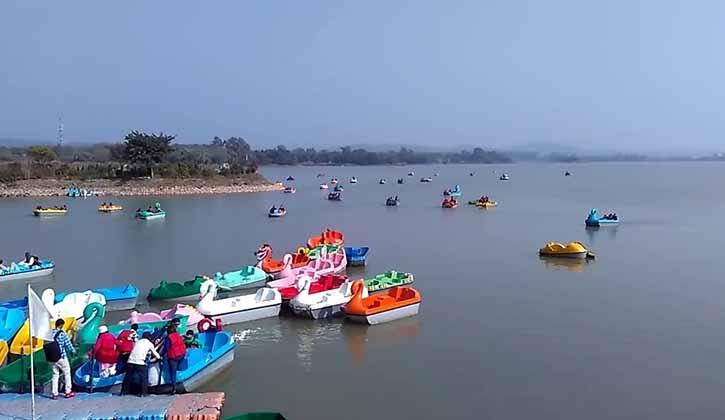 Holi Will Not Celebrate On Sukhna Lake in Chandigarh , UT administration trying to stop