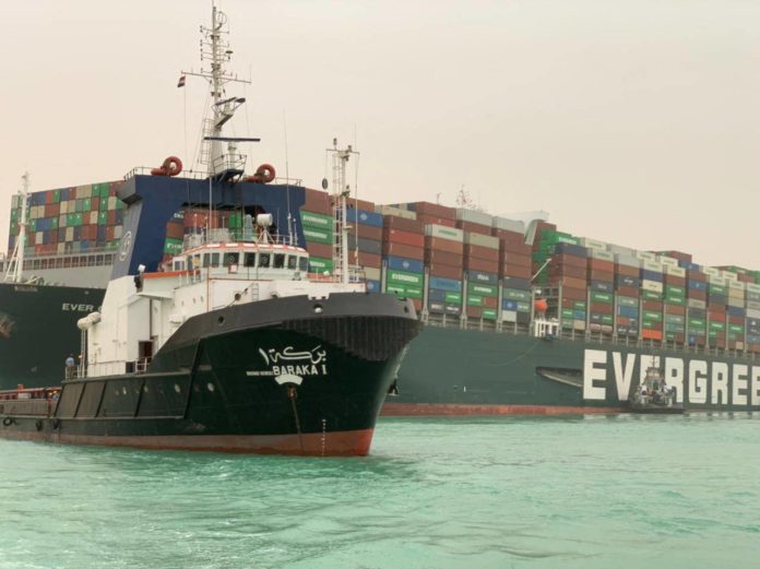 CORRECTION-EGYPT-TRANSPORT-SUEZ-CANAL CORRECTION-EGYPT-TRANSPORT-SUEZ-CANAL