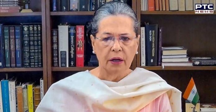 Sonia Gandhi asks PM Modi to lower eligibility age of Covid-19 vaccine to 25 Sonia Gandhi asks PM Modi to lower eligibility age of Covid-19 vaccine to 25
