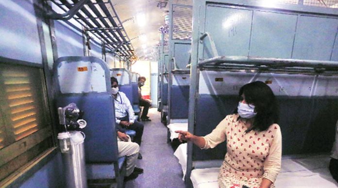 railway-isolation-coach-712