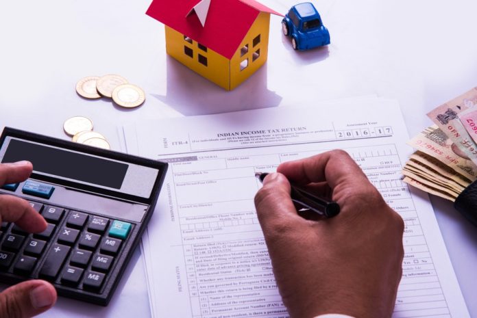 tax pay on PF