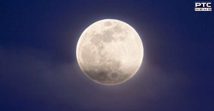 August 2021's full moon is a Blue Moon. Here's why